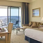 Feriested Radisson Blu & Spa, Malta Golden Sands 5*