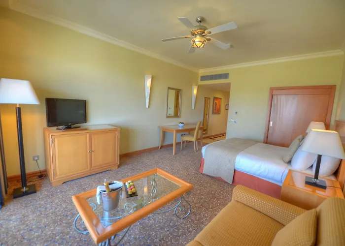 Resort Radisson Blu & Spa, Malta Golden Sands