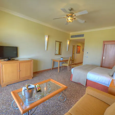Rezort Radisson Blu & Spa, Malta Golden Sands