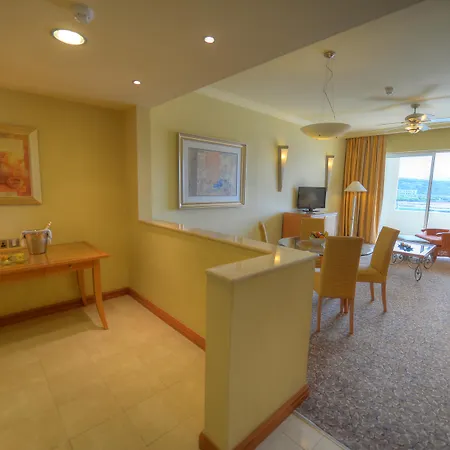 Radisson Blu & Spa, Malta Golden Sands Rezort 5*