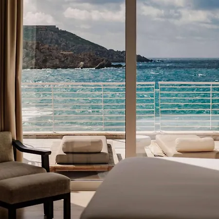 Üdülőközpont Radisson Blu & Spa, Malta Golden Sands 5*