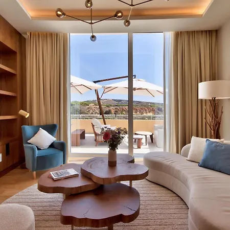 Üdülőközpont Radisson Blu & Spa, Malta Golden Sands Mellieħa