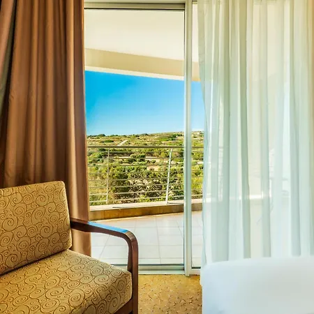 Radisson Blu & Spa, Malta Golden Sands Resort 5*